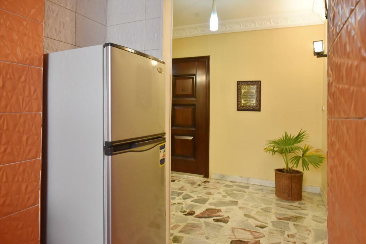 Two-Bedroom Apartment At Mohamed Farid Street Cairo Exterior foto